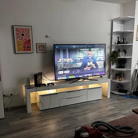 Zentral Und Sehr Gemuetlich 아파트 *