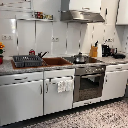 Zentral Und Sehr Gemuetlich * 알텐슈타트