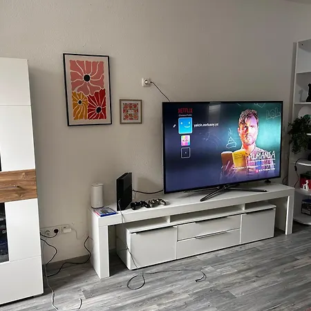 Zentral Und Sehr Gemuetlich 아파트